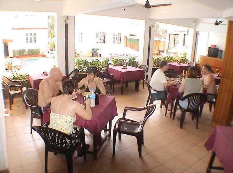 Ticlo Resorts Калангут Экстерьер фото